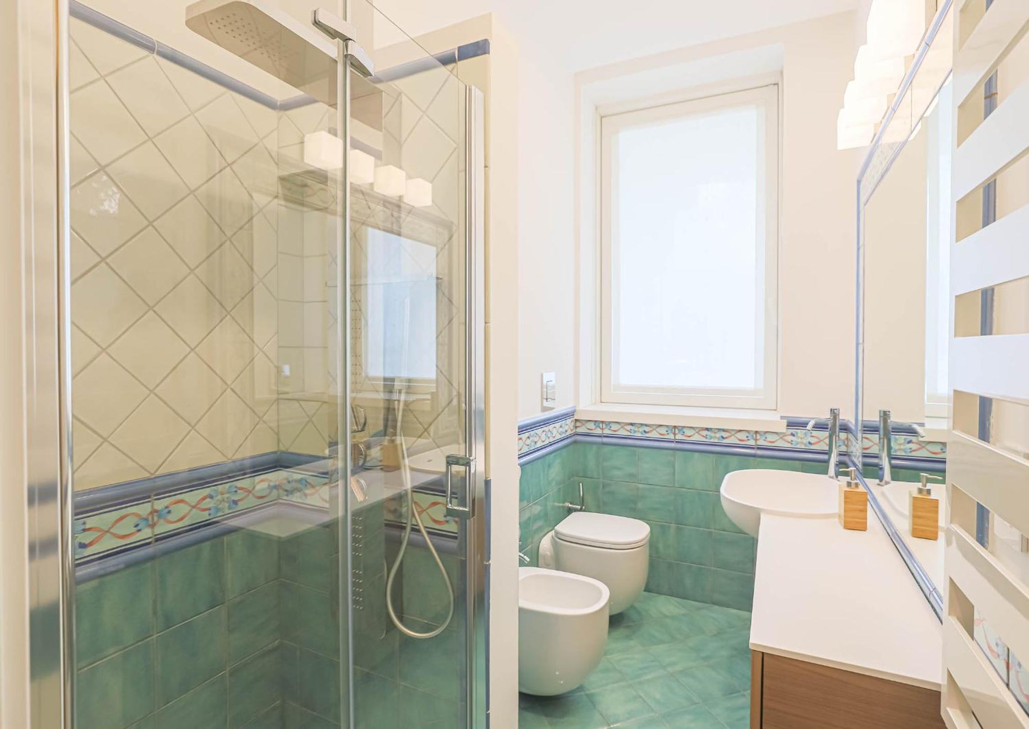 Amami Al Crescent Apartment ซาแลร์โน ภายนอก รูปภาพ